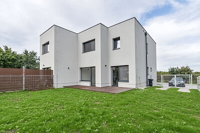 Otěšínská, Radotín - Praha 5 | Pronájem, Rodinný dům 5+kk, 113 m²