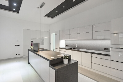 Křižatky, Křižatky - Beroun | Sale, House Four-bedroom (5+kk), 248 m²