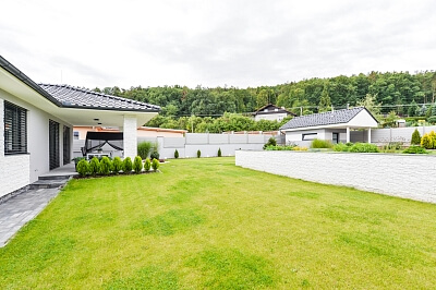 Křižatky, Křižatky - Beroun | Sale, House Four-bedroom (5+kk), 248 m²