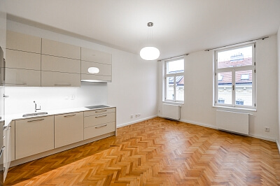 Kamenická, Holešovice - Praha 7 | Pronájem, Byt 3+kk, 76 m²