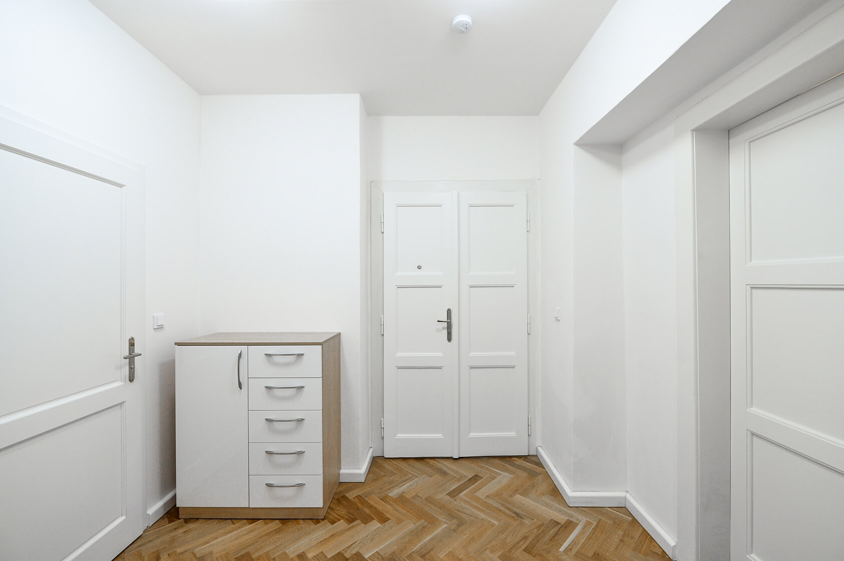 Kamenická, Holešovice - Prague 7 | Rent, Apartment Two-bedroom (3+kk), 76 m²