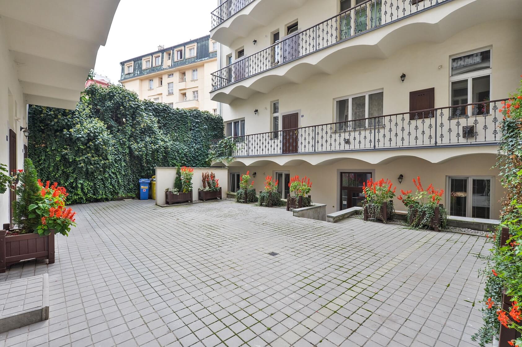 Vratislavova, Vyšehrad - Praha 2 | Pronájem, Byt 3+1, 87 m²