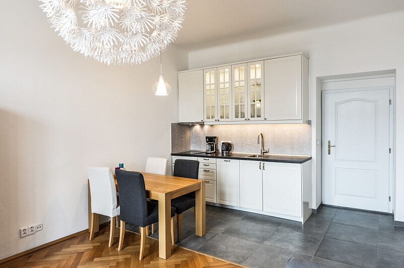 Hořejší nábřeží, Smíchov - Praha 5 | Pronájem, Byt 2+kk, 56 m²