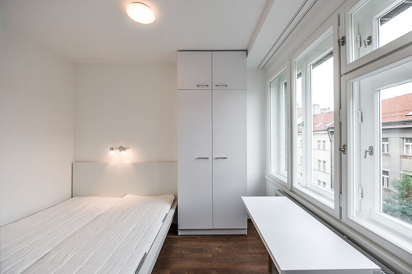 Řipská, Vinohrady - Prague 3 | Rent, Apartment One-bedroom (2+kk), 35 m²