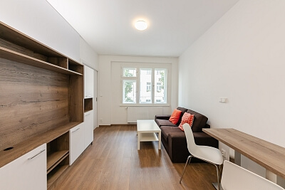 Řipská, Vinohrady - Prague 3 | Rent, Apartment One-bedroom (2+kk), 33 m²