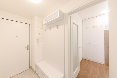 Řipská, Vinohrady - Praha 3 | Pronájem, Byt 2+kk, 33 m²