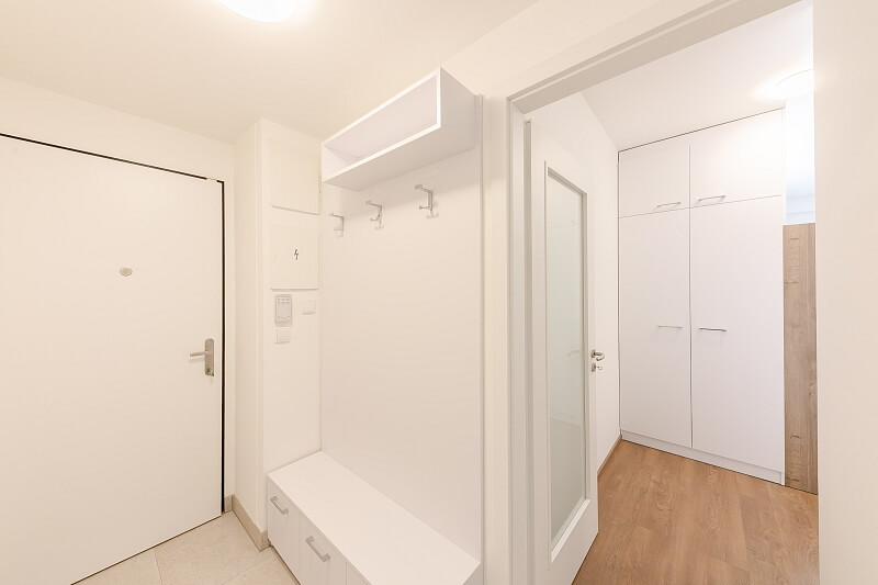 Řipská, Vinohrady - Prague 3 | Rent, Apartment One-bedroom (2+kk), 33 m²
