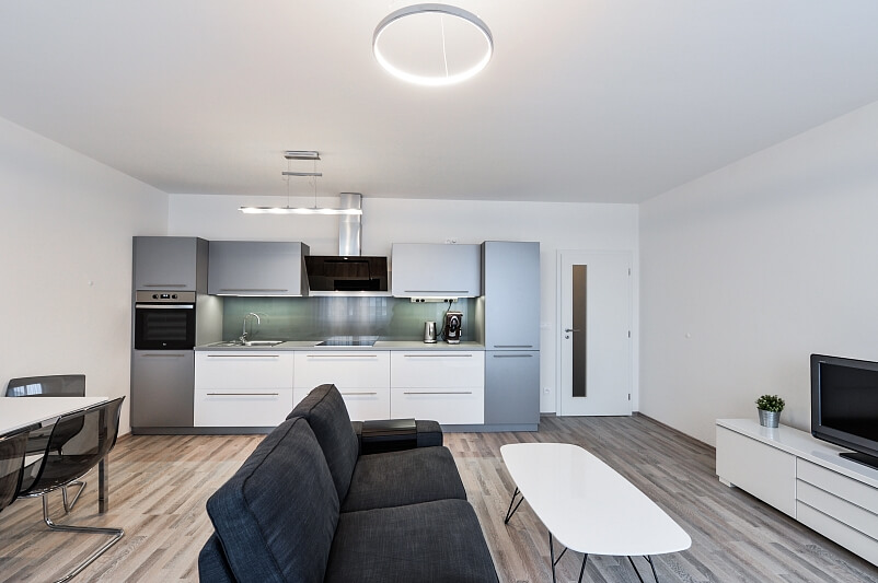 Dubeckého, Dubeč - Praha 10 | Pronájem, Byt 2+kk, 63 m²