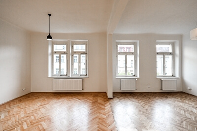 Jana Zajíce, Bubeneč - Praha 7 | Pronájem, Byt 3+kk, 100 m²