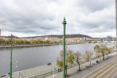 Rašínovo nábřeží, Nové Město - Praha 2 | Pronájem, Byt 3+1, 104 m²