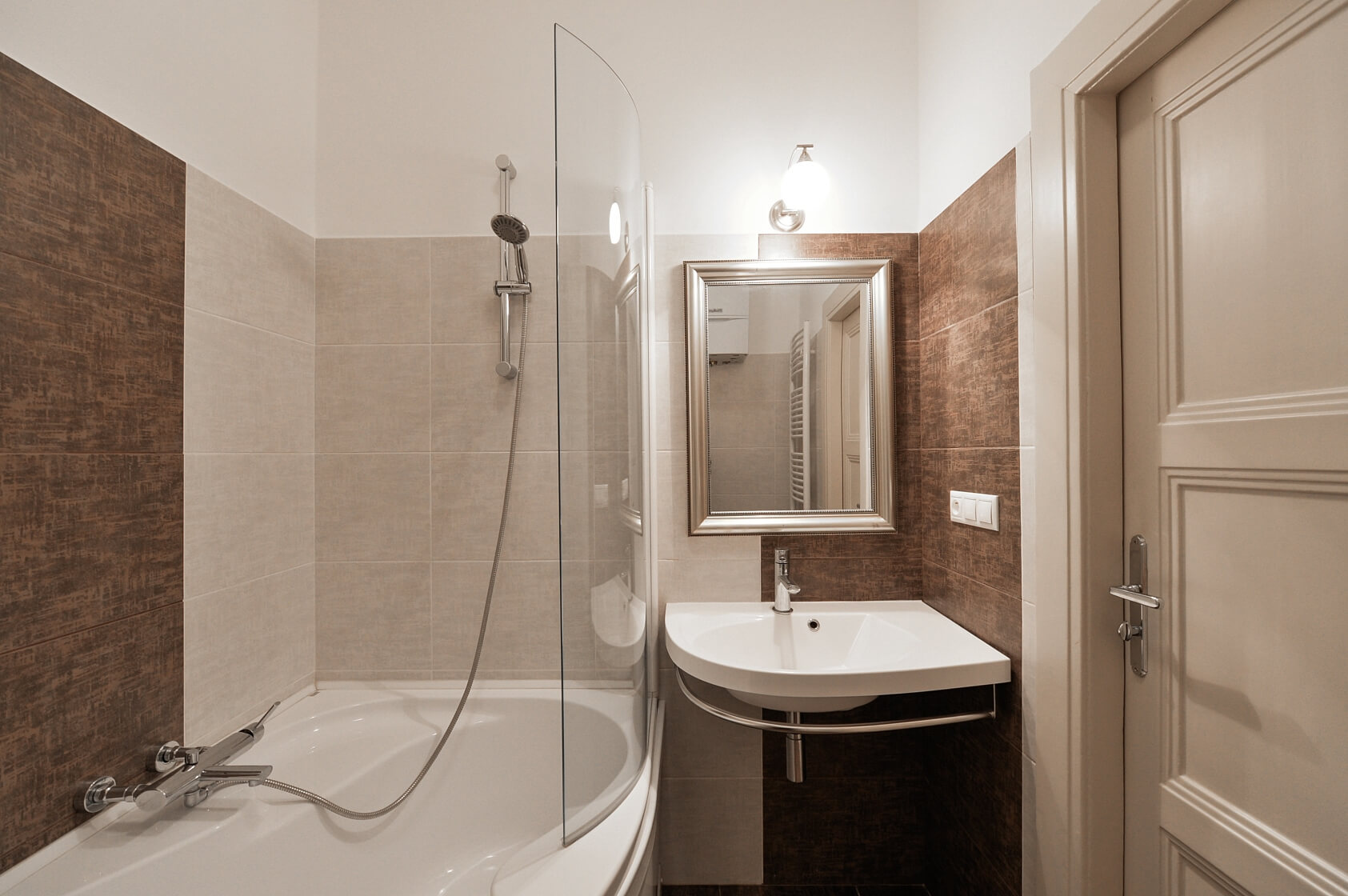 Rašínovo nábřeží, Nové Město - Prague 2 | Rent, Apartment Two-bedroom (3+1), 104 m²