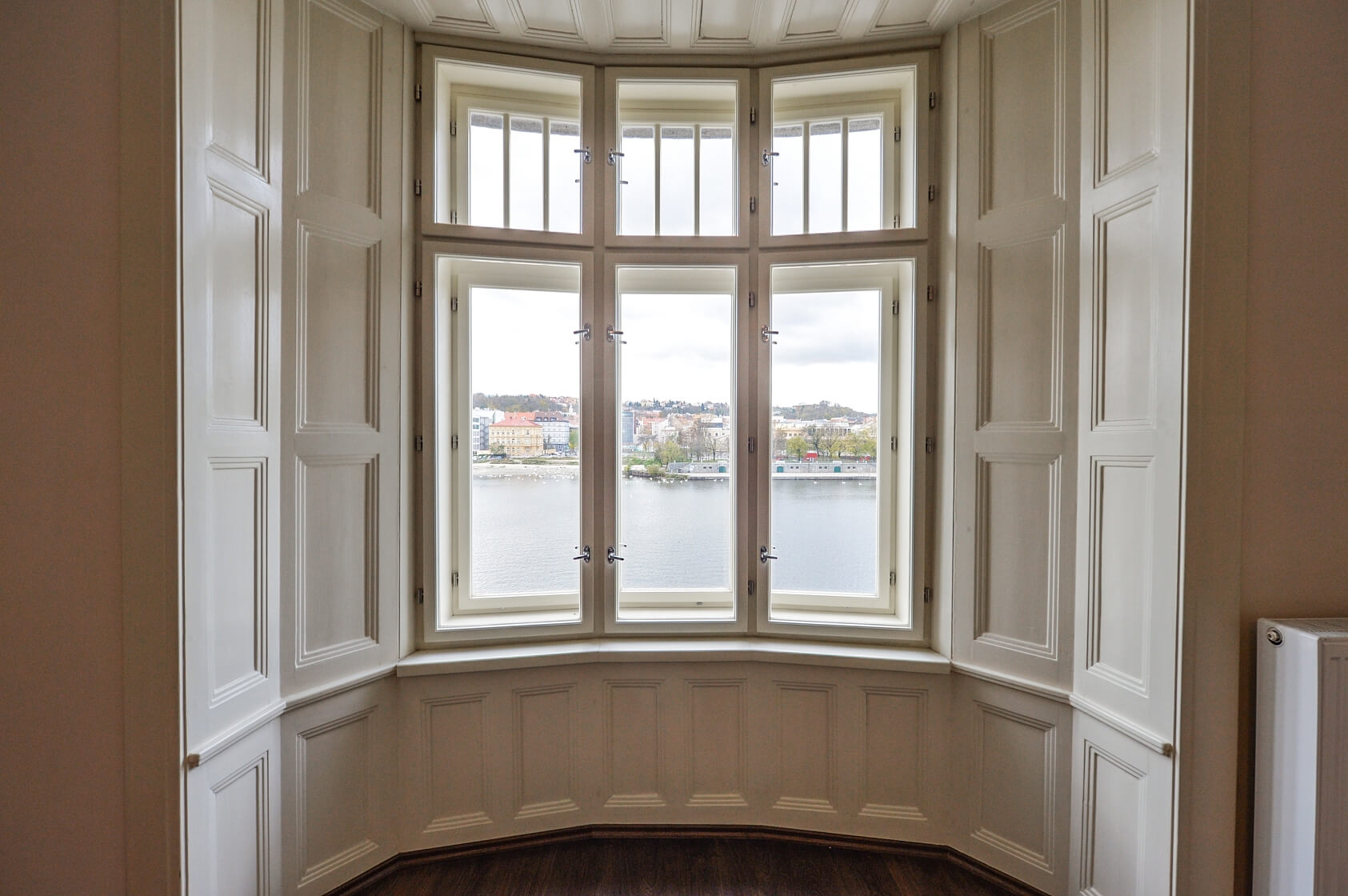 Rašínovo nábřeží, Nové Město - Prague 2 | Rent, Apartment Two-bedroom (3+1), 104 m²