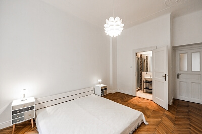 Myslíkova, Nové Město - Prague 1 | Rent, Apartment One-bedroom (2+1), 80 m²