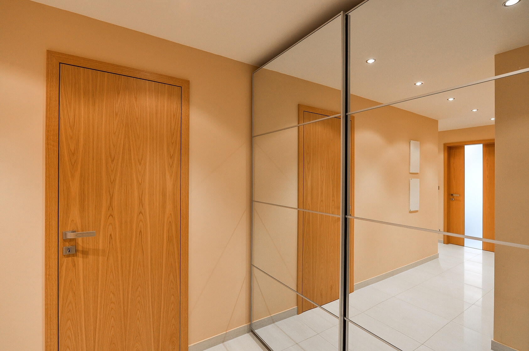 U Nikolajky, Smíchov - Praha 5 | Pronájem, Byt 2+kk, 82 m²