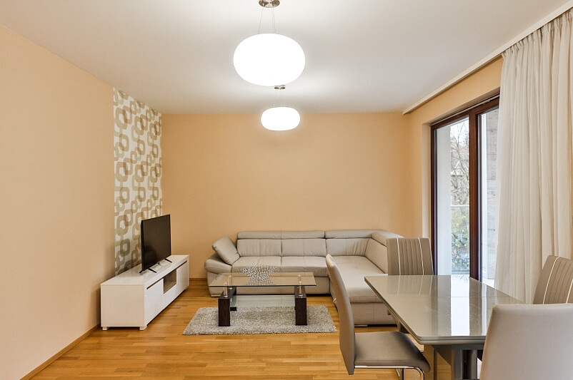 U Nikolajky, Smíchov - Prague 5 | Rent, Apartment One-bedroom (2+kk), 82 m²