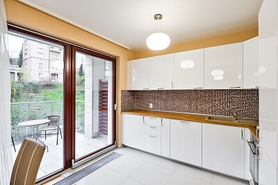 U Nikolajky, Smíchov - Praha 5 | Pronájem, Byt 2+kk, 82 m²