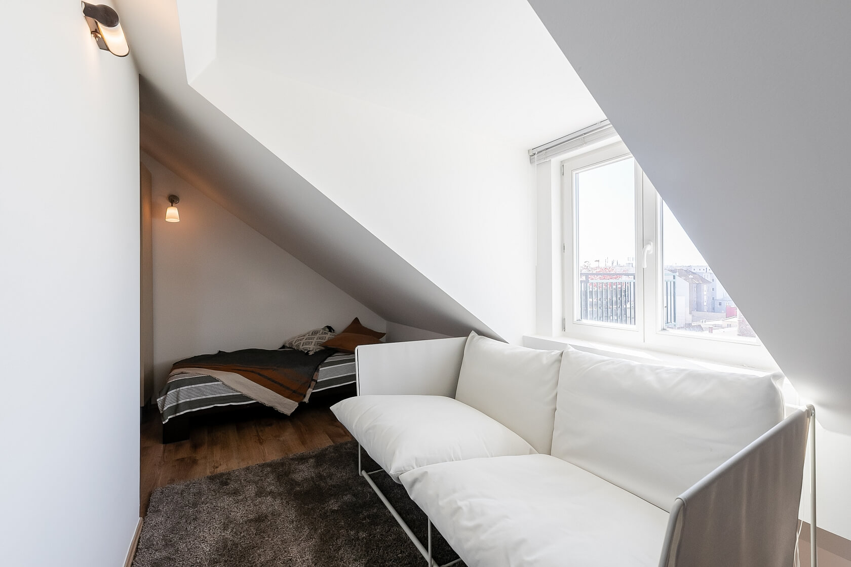 Osadní, Holešovice - Prague 7 | Rent, Apartment Three-bedroom (4+kk), 102 m²