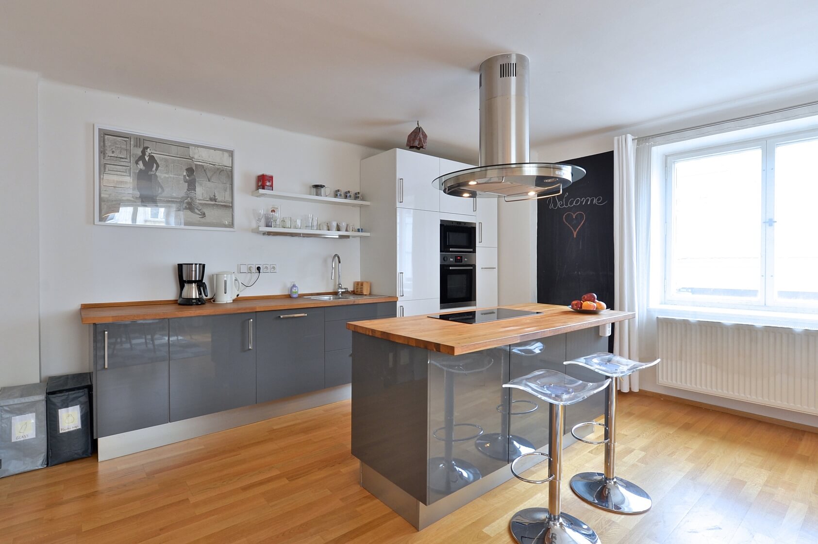 Hradební, Staré Město - Prague 1 | Rent, Apartment Two-bedroom (3+kk), 85 m²