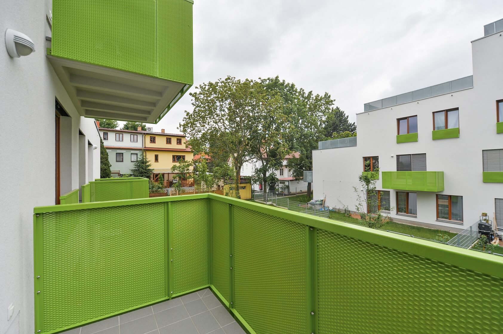 U Hranic, Strašnice - Praha 10 | Pronájem, Byt 3+kk, 69 m²