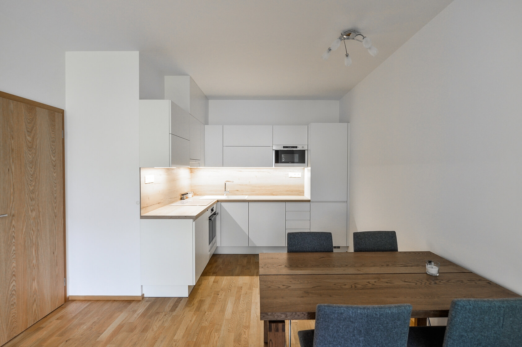 U Hranic, Strašnice - Prague 10 | Rent, Apartment Two-bedroom (3+kk), 69 m²