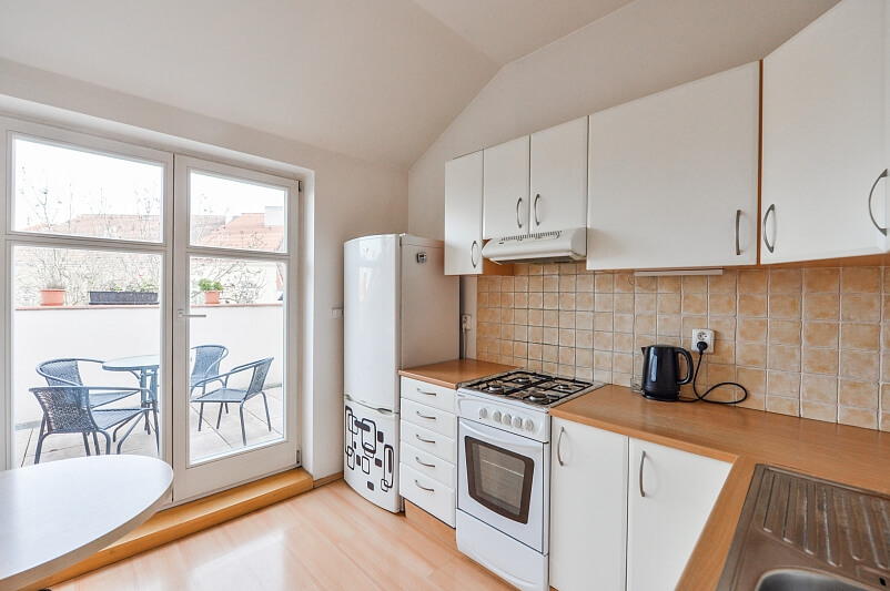 U Rajské zahrady, Žižkov - Prague 3 | Rent, Apartment One-bedroom (2+1), 87 m²