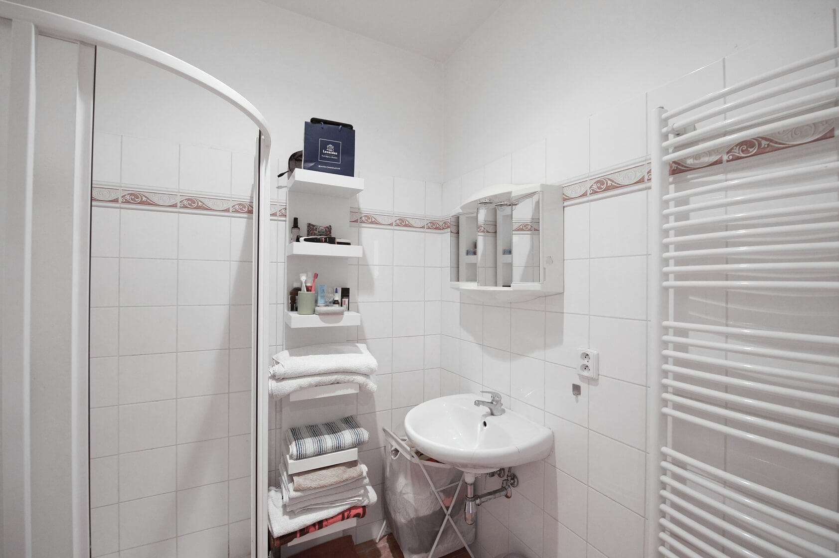 U Rajské zahrady, Žižkov - Prague 3 | Rent, Apartment One-bedroom (2+1), 87 m²