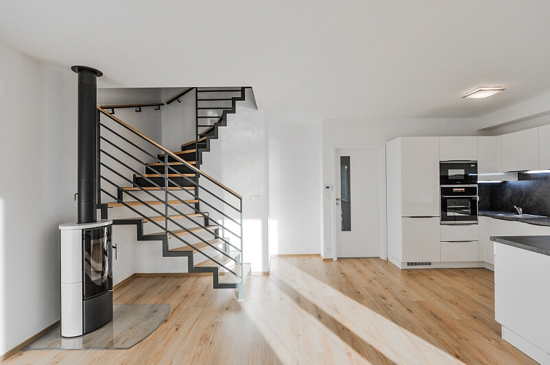 Miřetická, Písnice - Praha 4 | Pronájem, Rodinný dům 6+kk, 185 m²