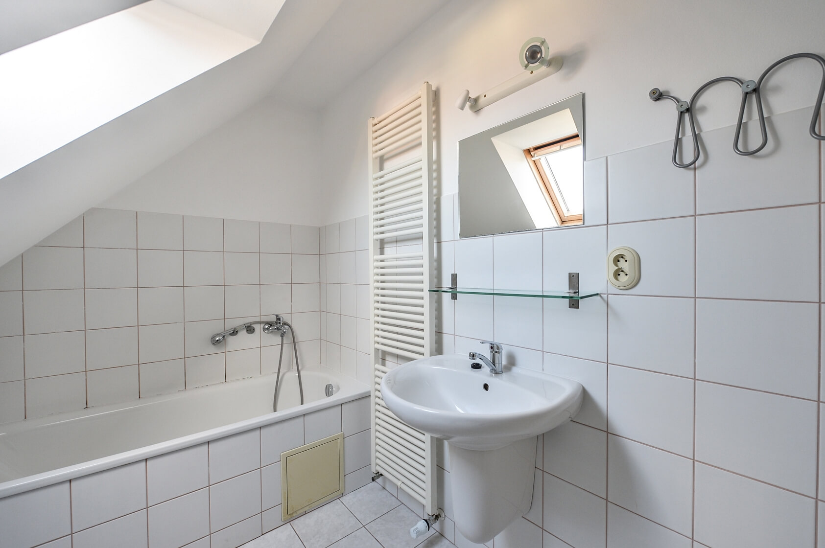 Velké Přílepy - Praha-západ | Sale, House Four-bedroom (5+kk), 181 m²