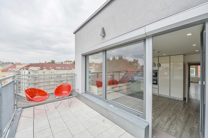 V Zahradách, Libeň - Prague 8 | Sale, Apartment Two-bedroom (3+1), 126 m²