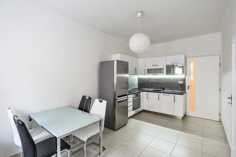 Kafkova, Dejvice - Prague 6 | Rent, Apartment One-bedroom (2+kk), 48 m²