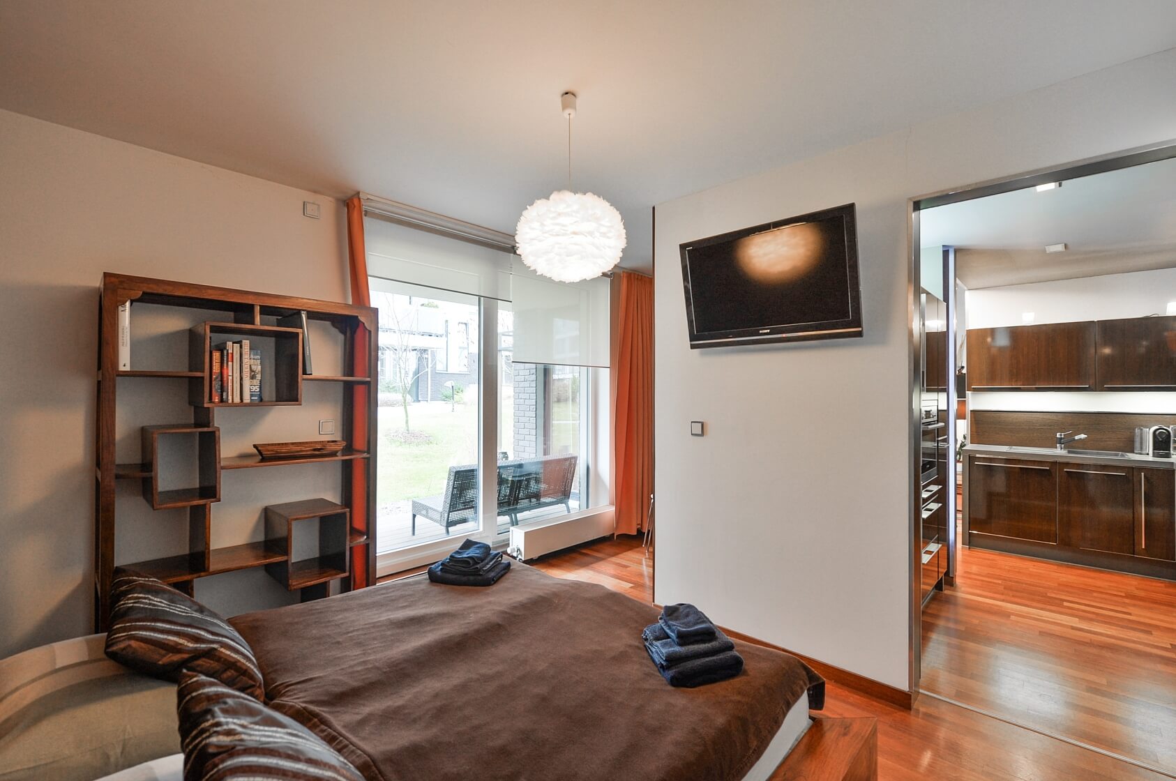 Italská, Vinohrady - Prague 2 | Rent, Apartment One-bedroom (2+kk), 75 m²