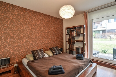 Italská, Vinohrady - Prague 2 | Rent, Apartment One-bedroom (2+kk), 75 m²