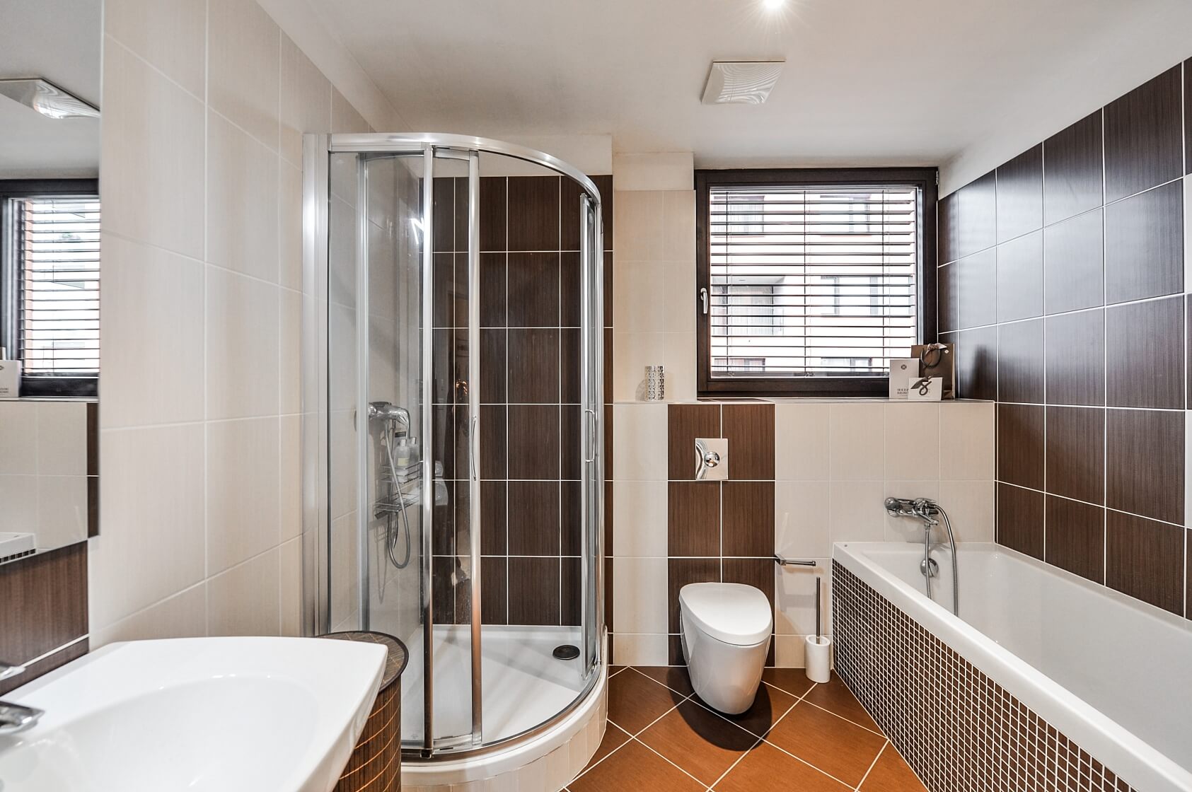 V Přístavu, Holešovice - Prague 7 | Rent, Apartment Two-bedroom (3+kk), 109 m²