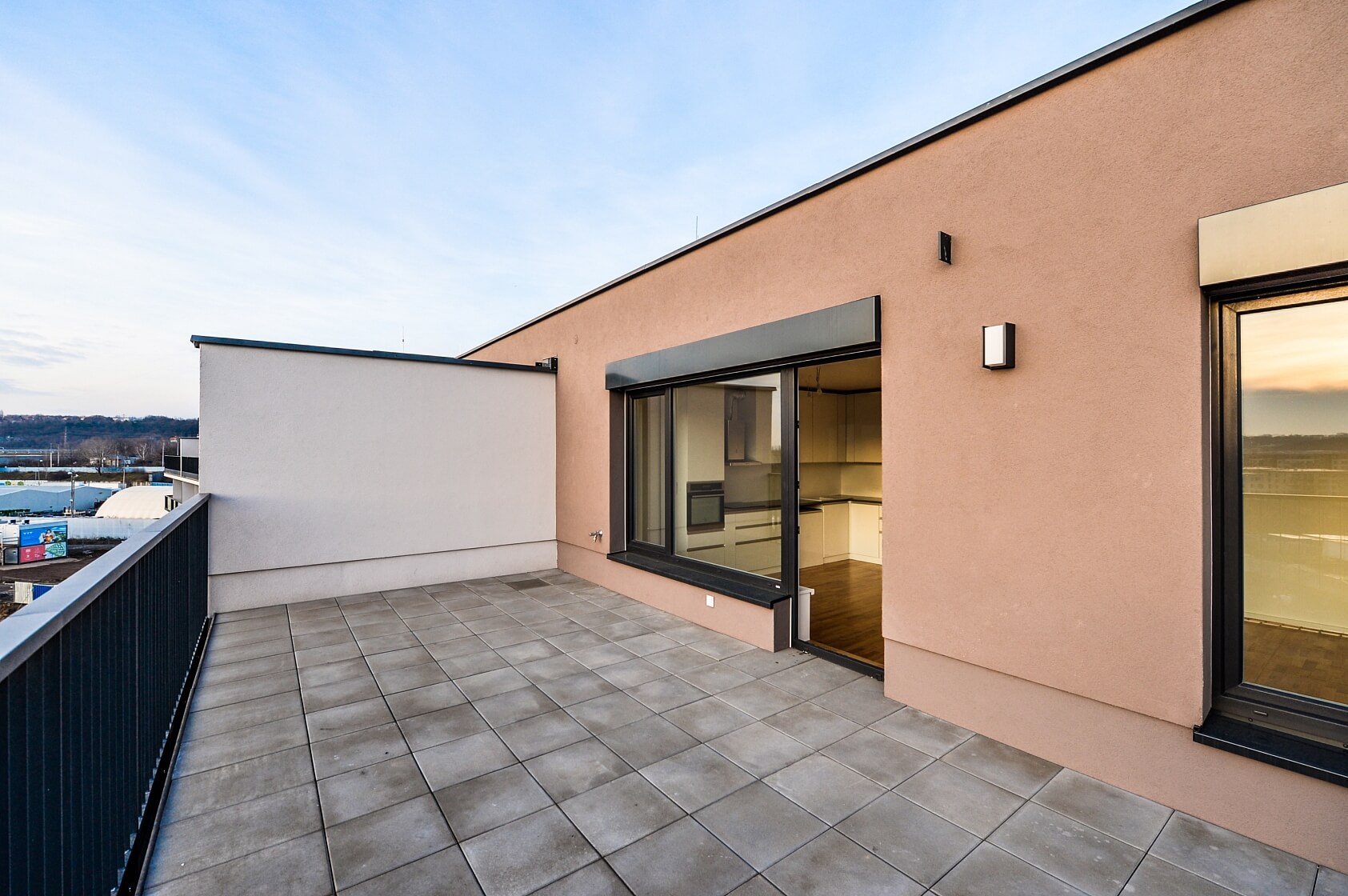 Granitova, Hloubětín - Praha 9 | Pronájem, Byt 5+kk, 156 m²