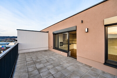 Granitova, Hloubětín - Prague 9 | Rent, Apartment Four-bedroom (5+kk), 156 m²