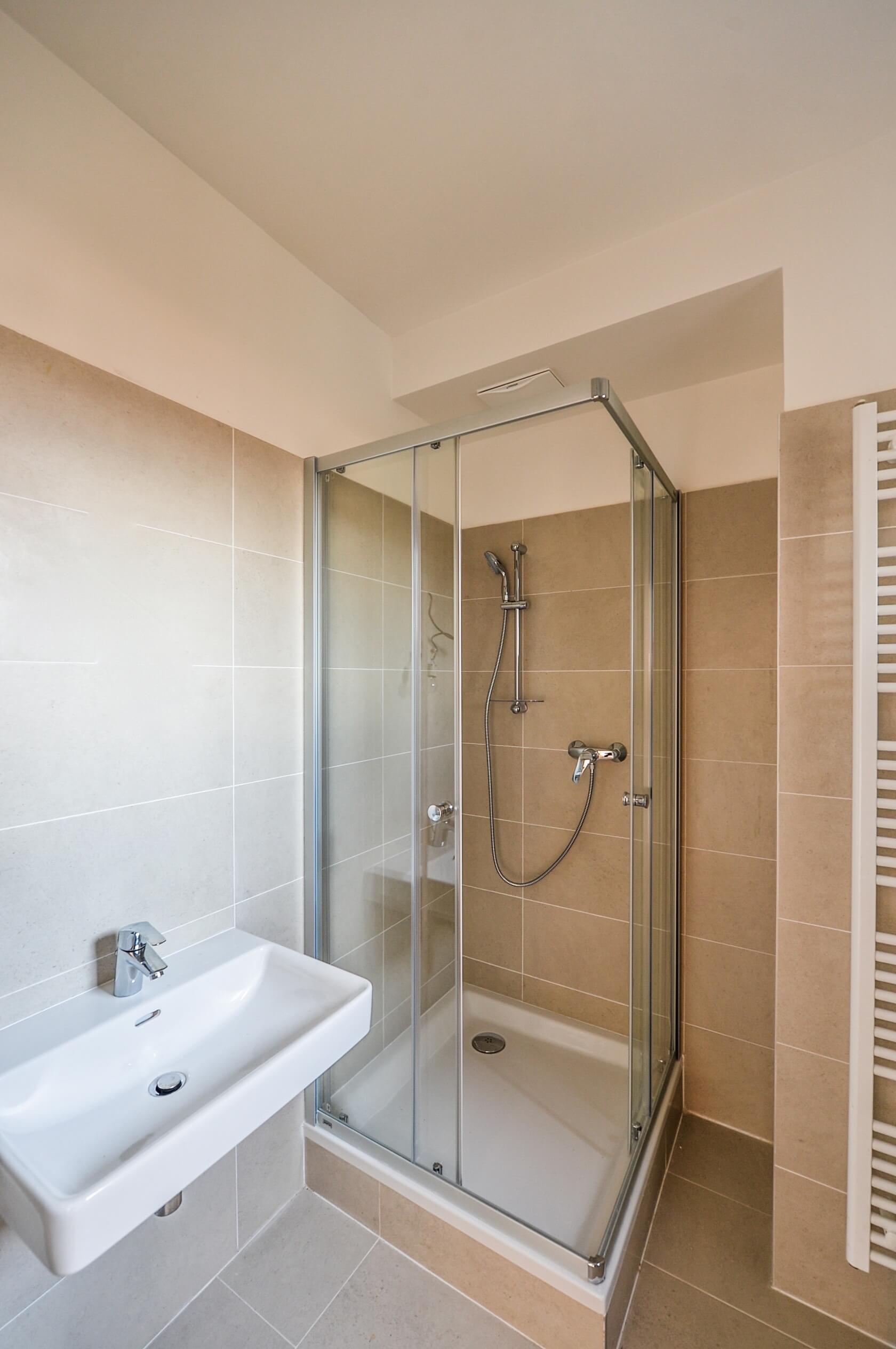 Granitova, Hloubětín - Praha 9 | Pronájem, Byt 5+kk, 156 m²