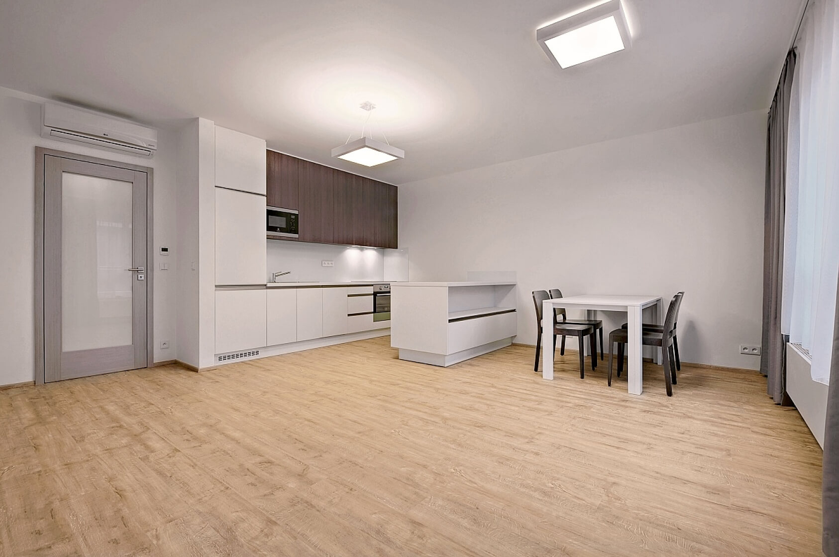 Donská, Vršovice - Prague 10 | Rent, Apartment One-bedroom (2+kk), 62 m²