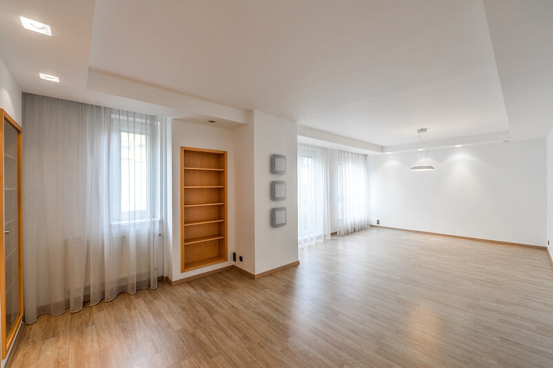 V Kapslovně, Žižkov - Prague 3 | Rent, Apartment Four-bedroom (5+1), 168 m²