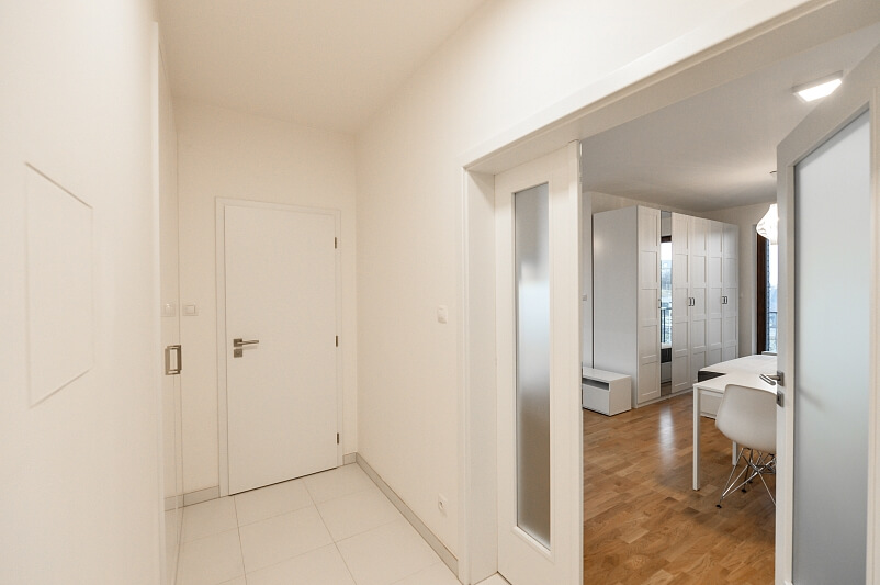 Učňovská, Hrdlořezy - Praha 9 | Pronájem, Byt 1+kk, 59 m²