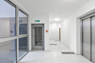 Učňovská, Hrdlořezy - Praha 9 | Pronájem, Byt 1+kk, 59 m²