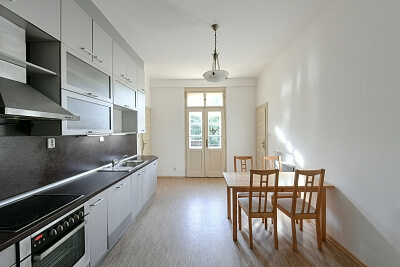 Bubenečská, Bubeneč - Prague 6 | Rent, Apartment Three-bedroom (4+1), 165 m²