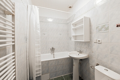 Jana Zajíce, Bubeneč - Praha 7 | Pronájem, Byt 1+1, 38 m²