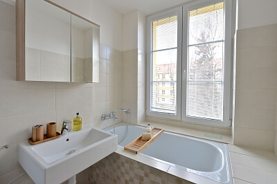 U Družstva Repo, Nusle - Prague 4 | Sale, Apartment One-bedroom (2+kk), 48 m²