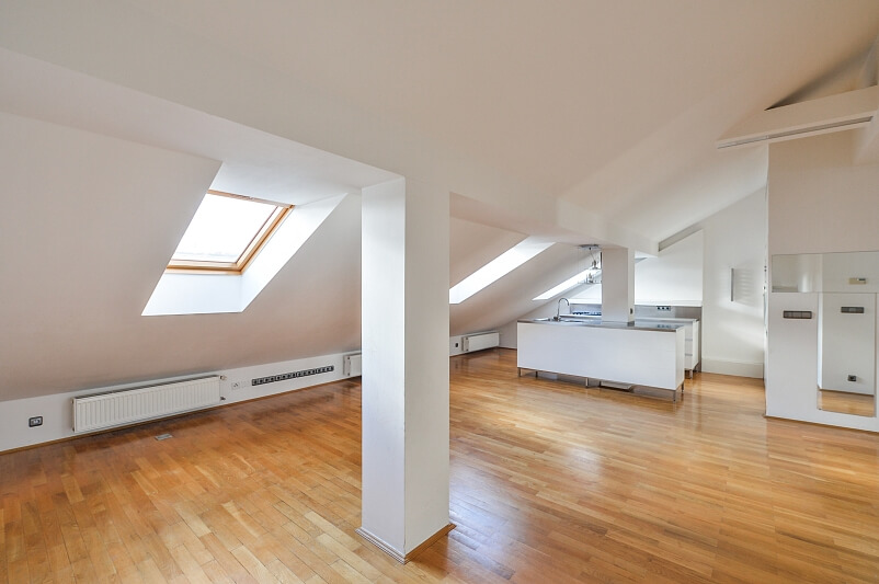 Lucemburská, Žižkov - Prague 3 | Sale, Apartment One-bedroom (2+kk), 139 m²