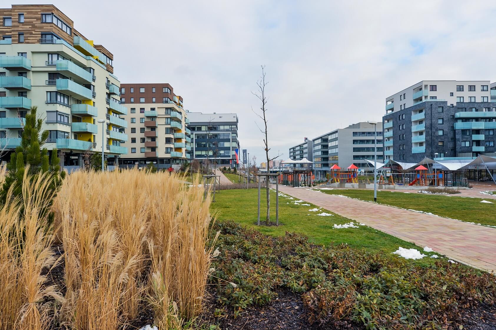 Svitákova, Stodůlky - Praha 5 | Pronájem, Byt 2+kk, 60 m²