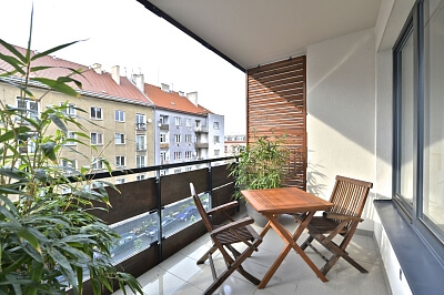 V Mezihoří, Libeň - Prague 8 | Sale, Apartment One-bedroom (2+kk), 76 m²