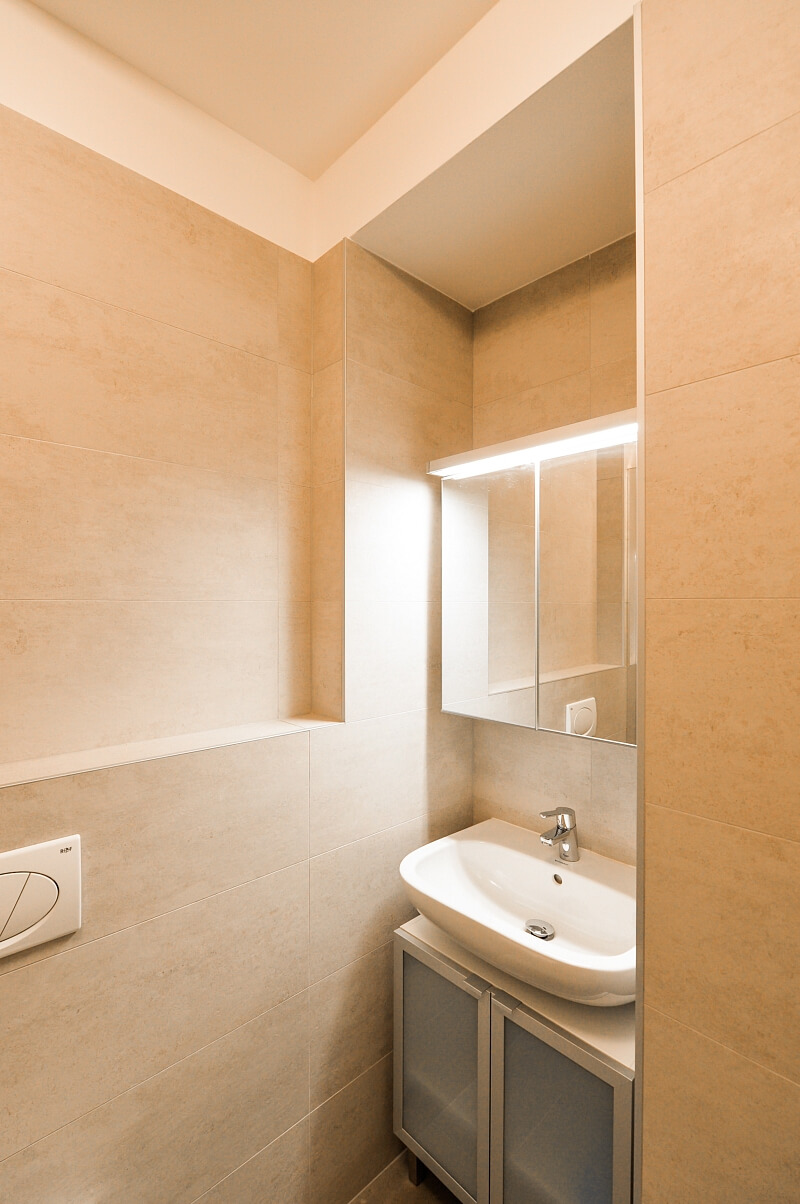 Korunovační, Bubeneč - Prague 7 | Rent, Apartment One-bedroom (2+kk), 48 m²