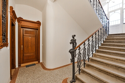 Korunovační, Bubeneč - Prague 7 | Rent, Apartment One-bedroom (2+kk), 48 m²