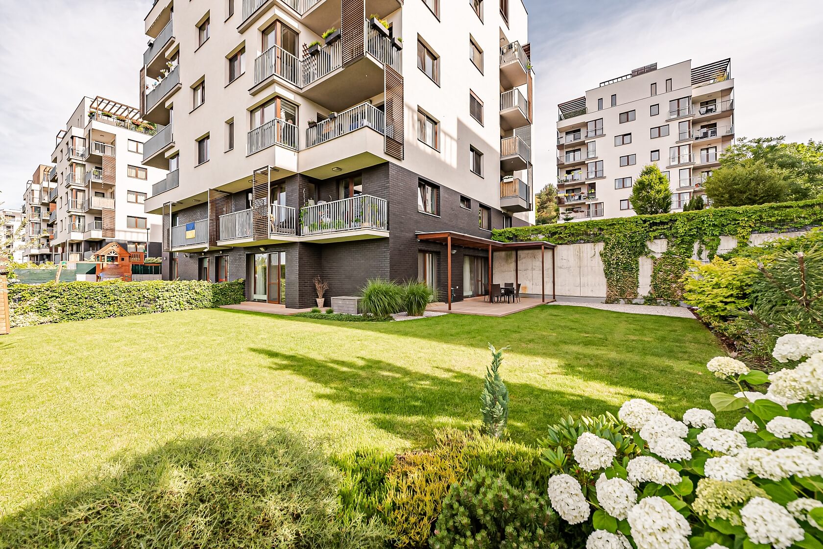 Učňovská, Hrdlořezy - Praha 9 | Pronájem, Byt 3+kk, 97 m²