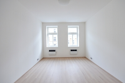 Ovenecká, Holešovice - Prague 7 | Rent, Apartment One-bedroom (2+kk), 40 m²